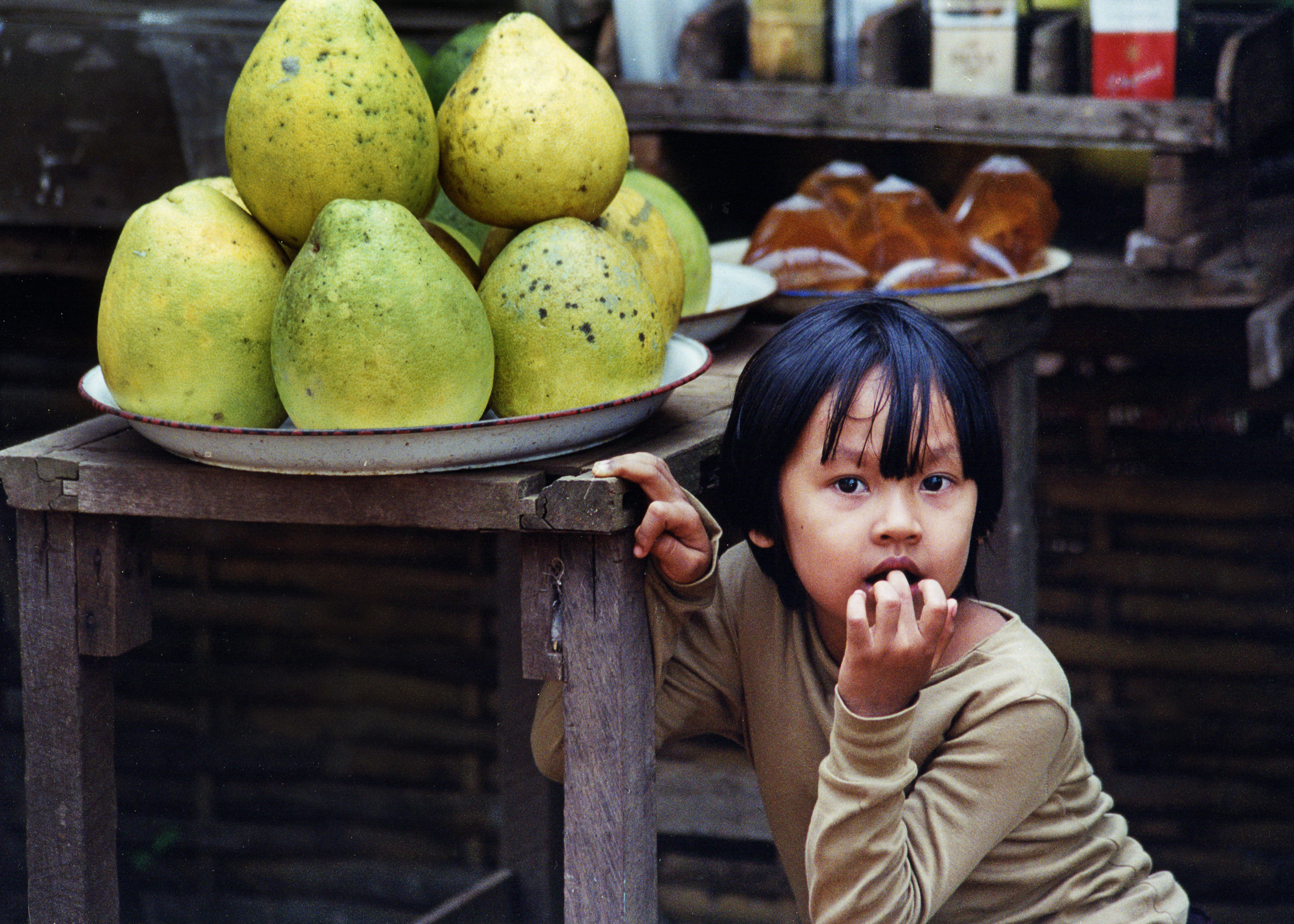 Travel Photographer and Writer, Caryn B Davis, Twante, Burma